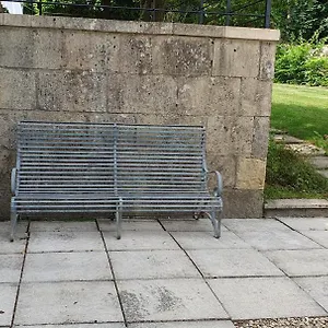  Apartment Garden Flat